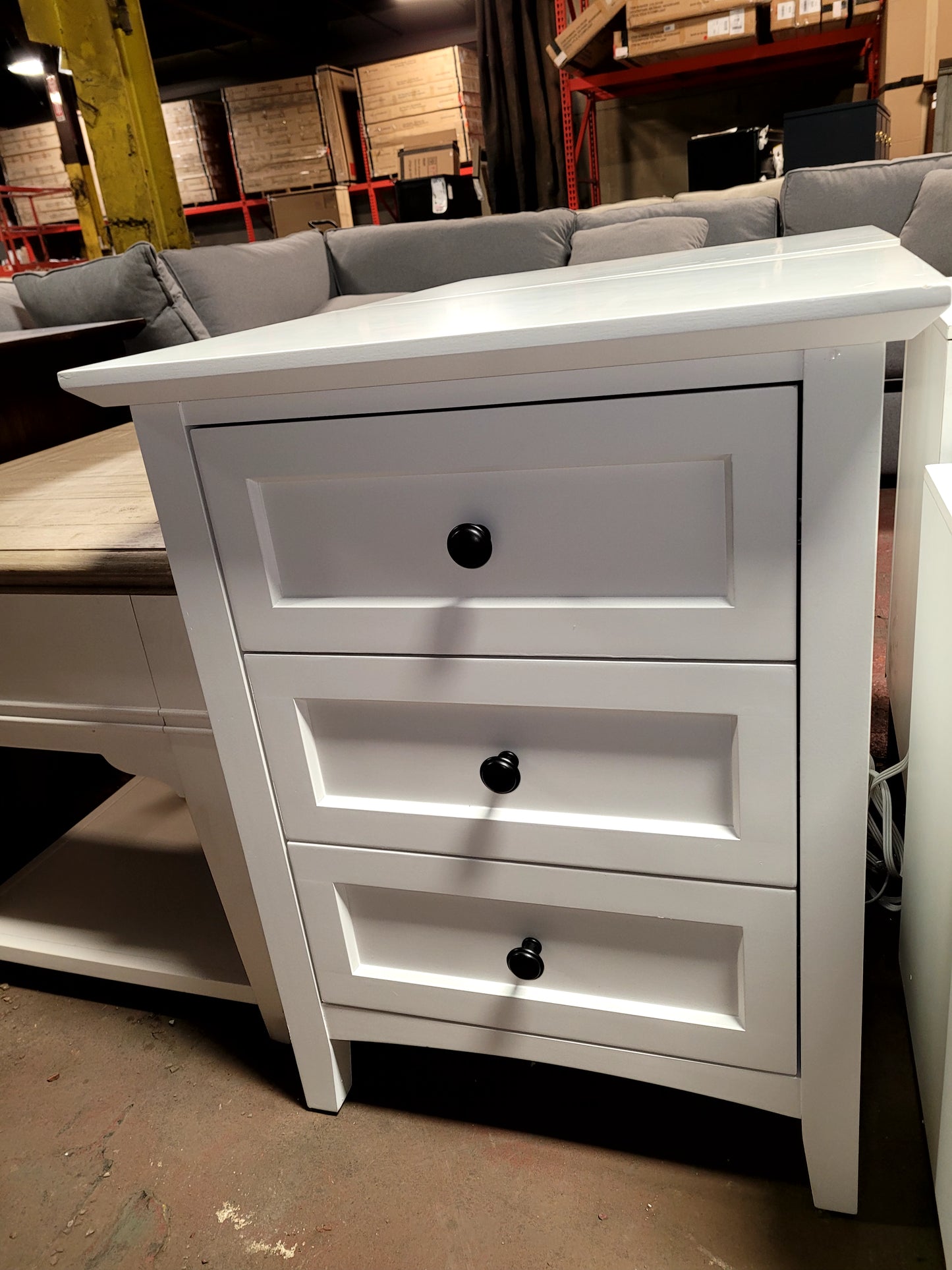 Hedworth Nightstand
