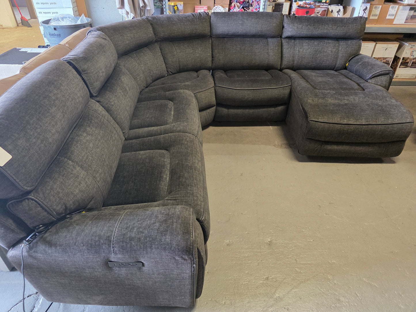 Hutchenson 5-Pc. Fabric Chaise Sectional with 2 Power Recliners (Moss)