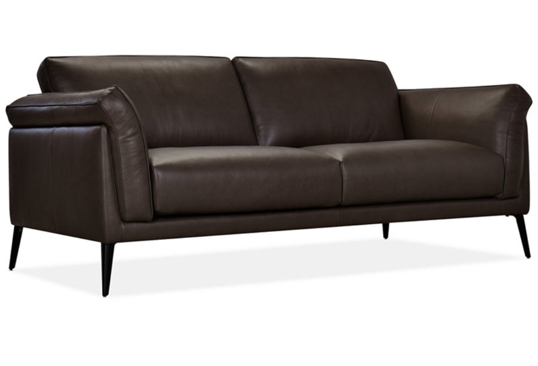 Keery 91" Leather Sofa (Stout)