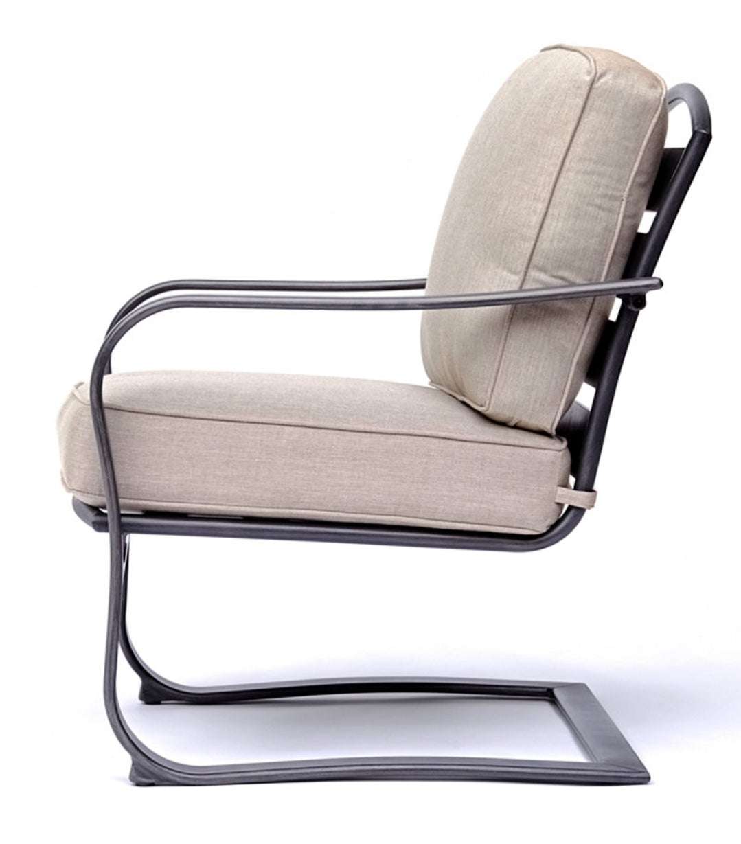 Agio Vintage II C-spring Chair