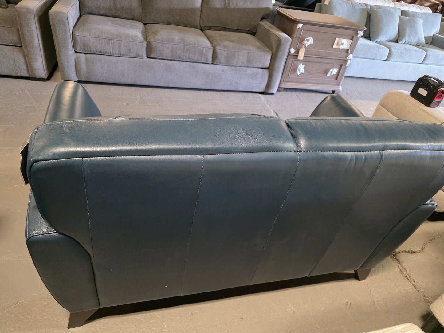 Myia 62" Leather Loveseat (Peacock Blue)