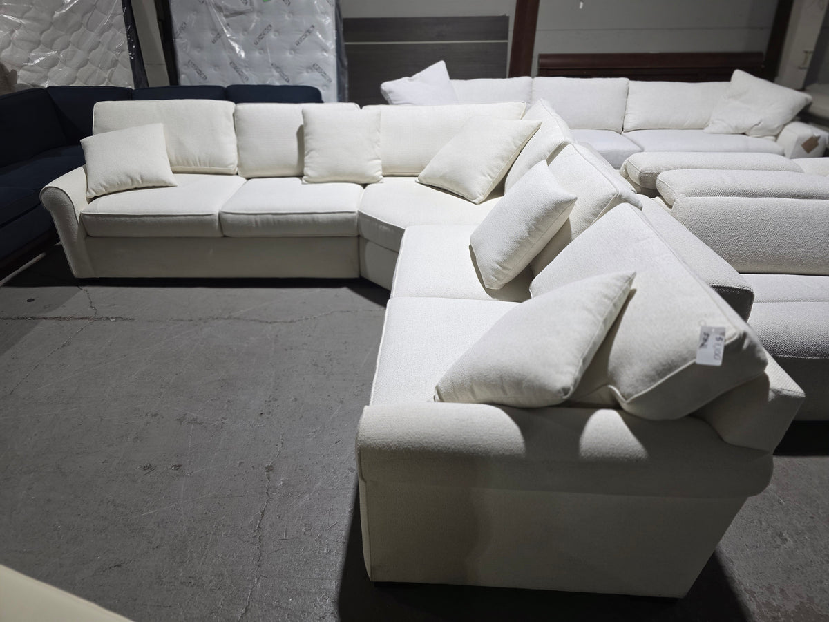 Radley Rollarm Fabric 3-Pc. Sectional (Cream)