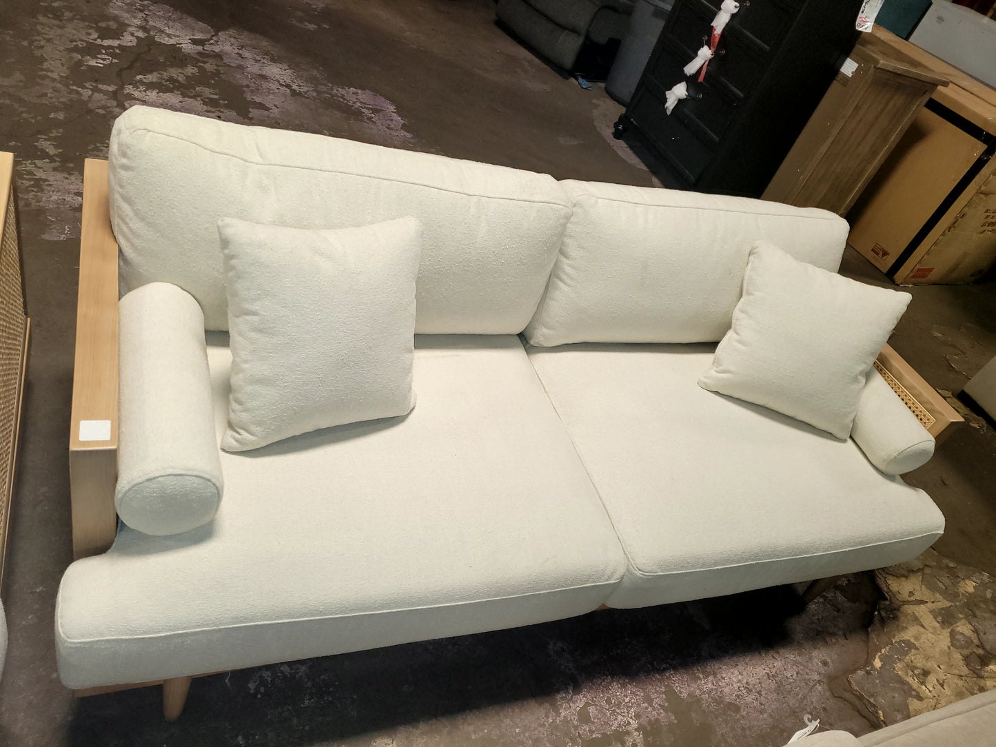 Kellsie 87" Fabric Sofa (Ivory)