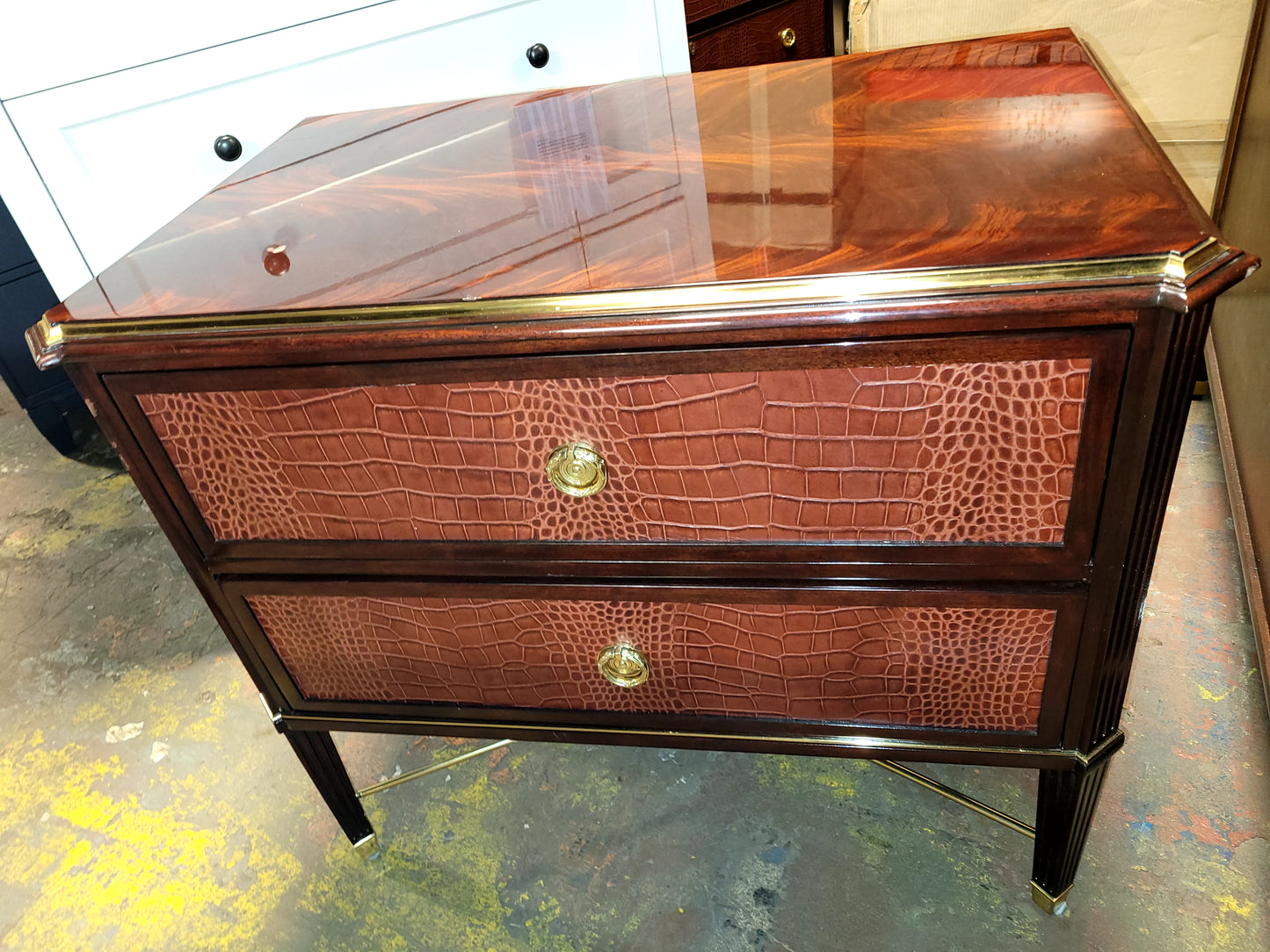 Ralph Lauren Yeardley Bedside Chest