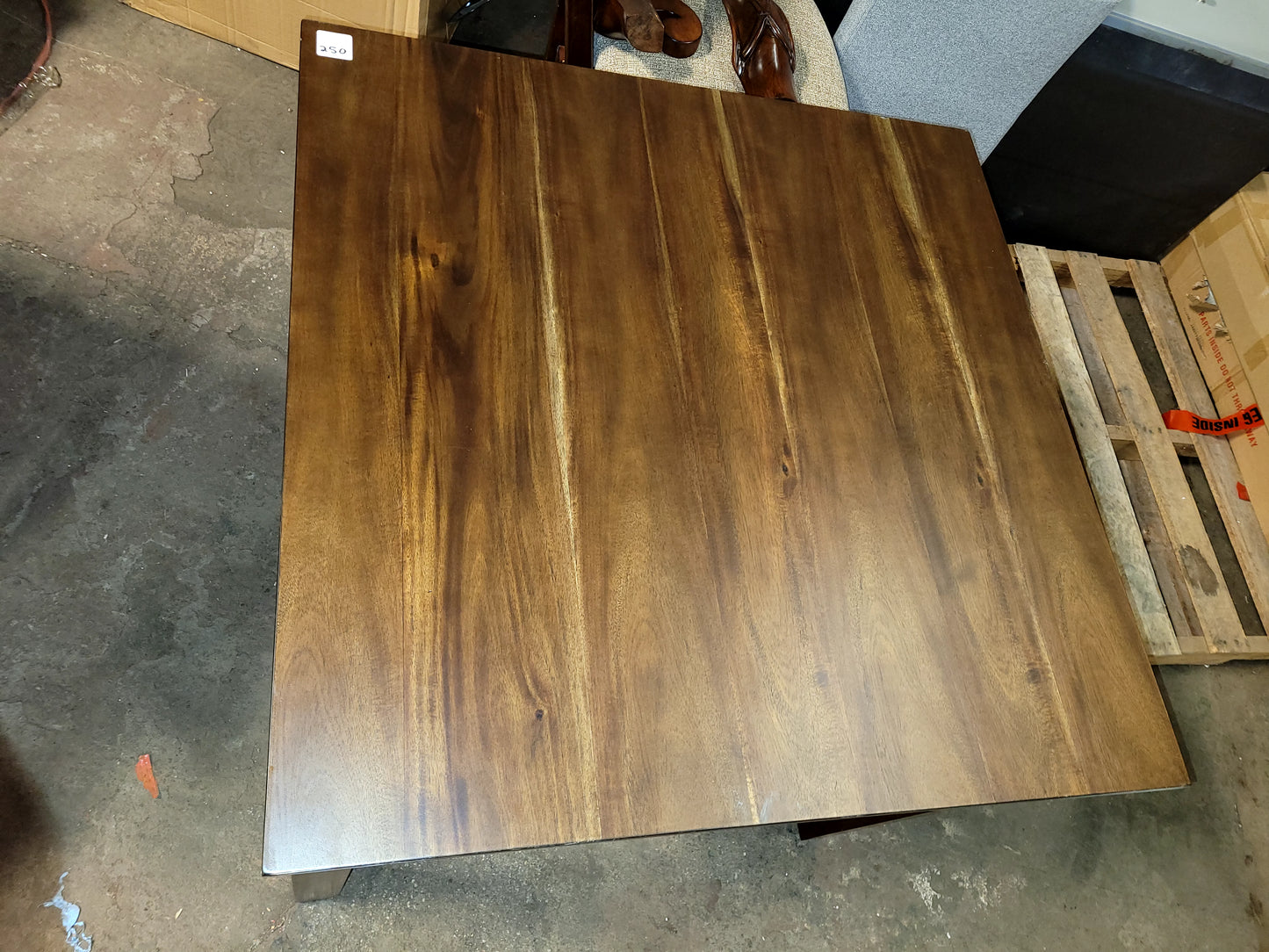 Neunan Square Dining Room Table