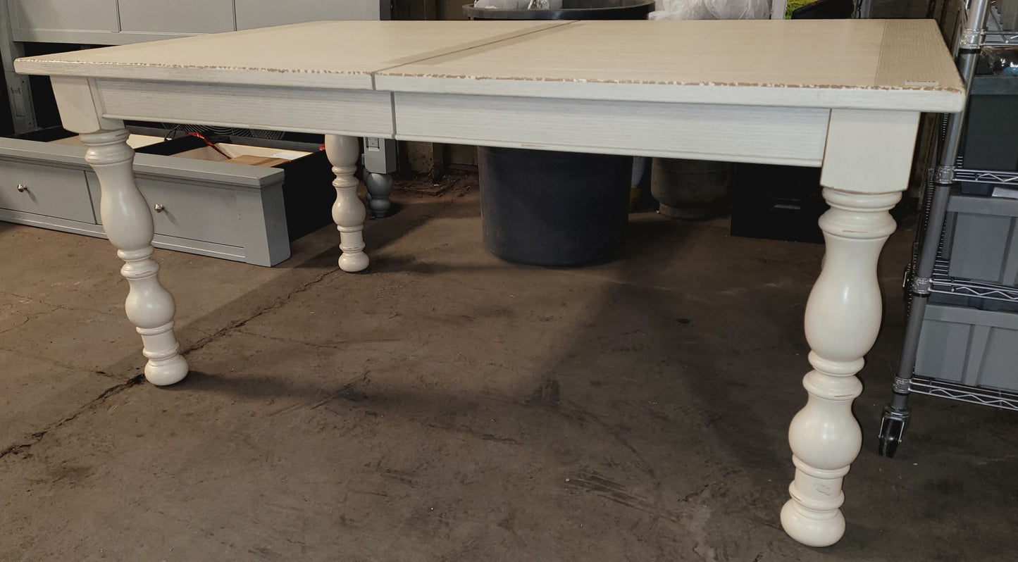 Aberdeen Off White Expandable Dining Table