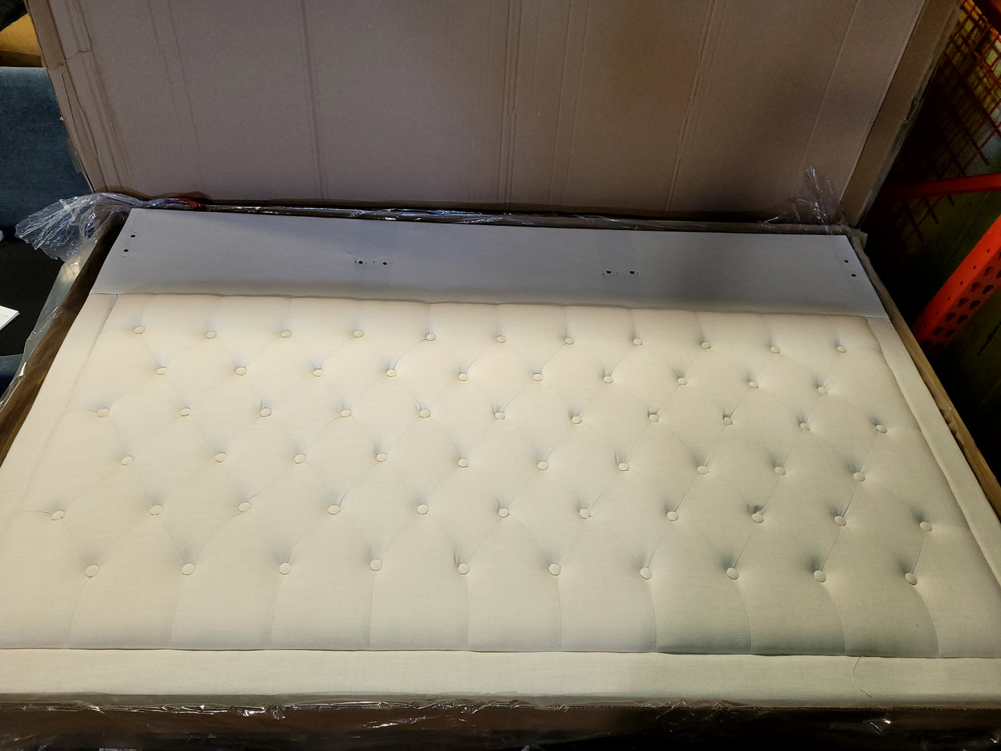 Upholstered Headboard with Diamond Tufting, King