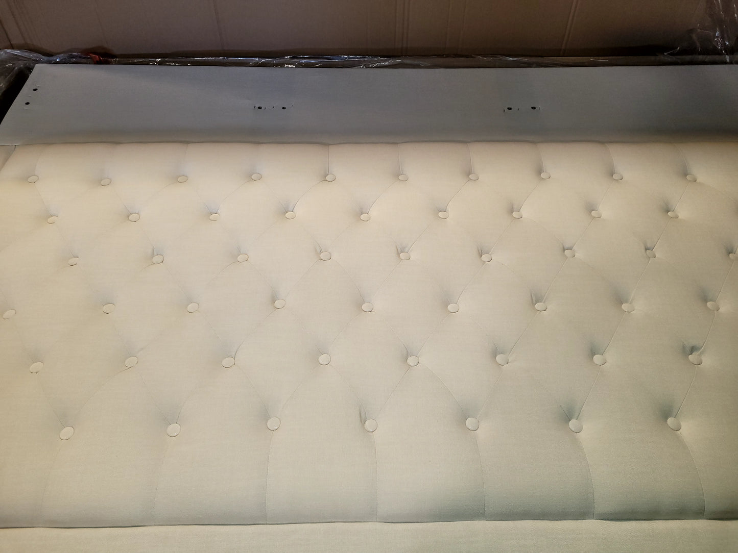 Upholstered Headboard with Diamond Tufting, King