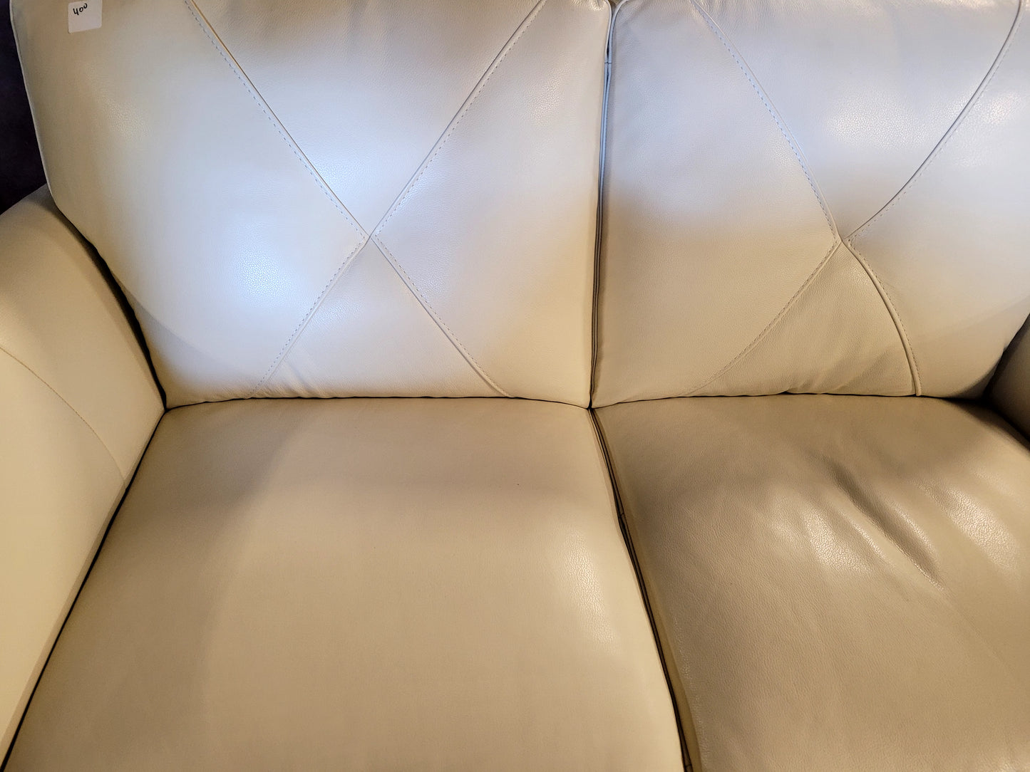 Myia 62" Leather Loveseat