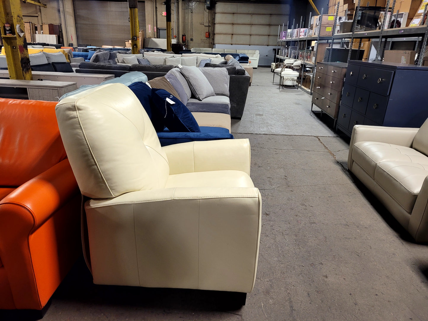 Myia Tufted Back Leather Recliner (off white)