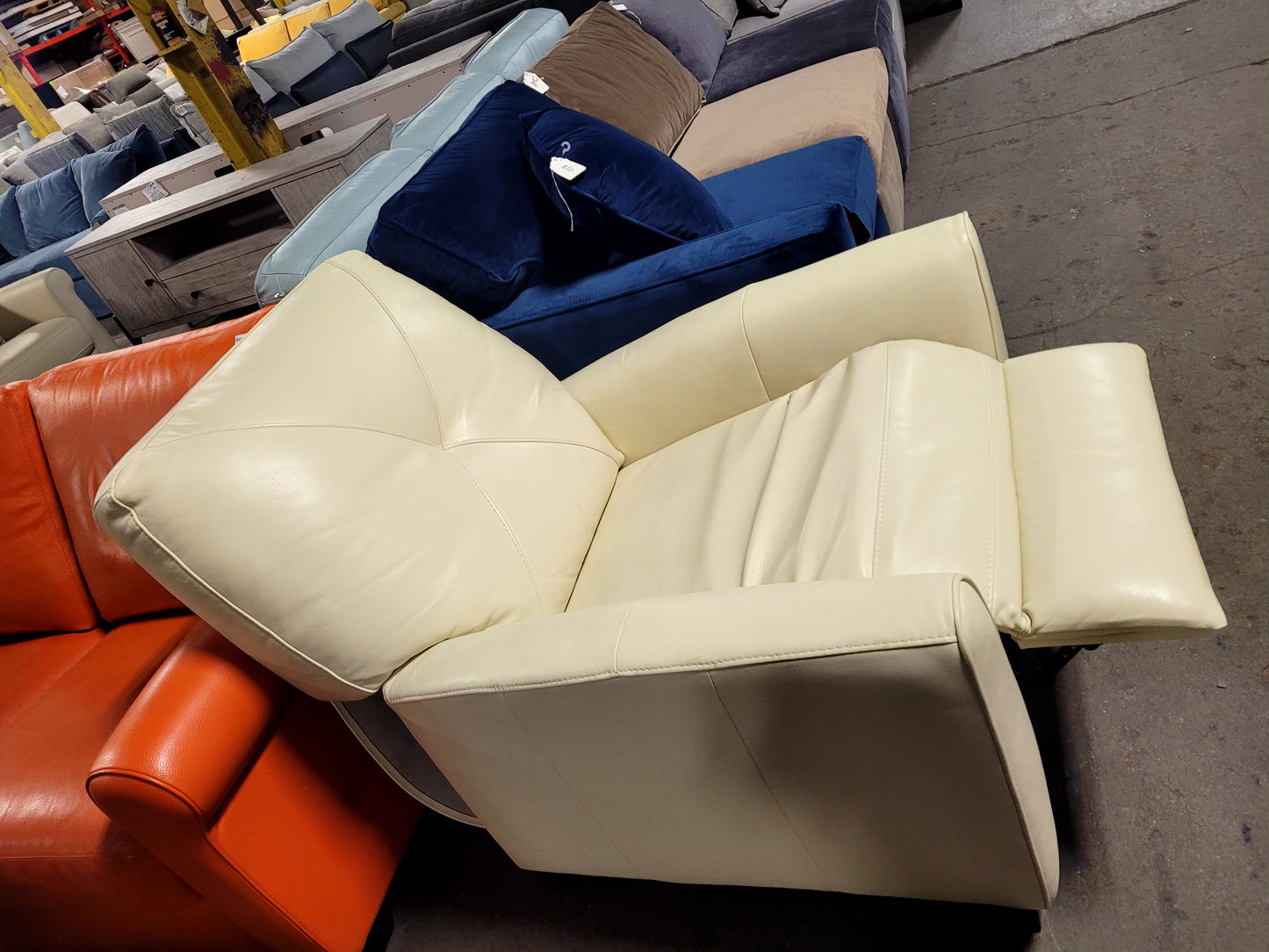 Myia Tufted Back Leather Recliner (off white)