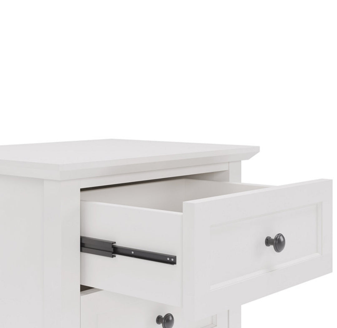 Hedworth Nightstand