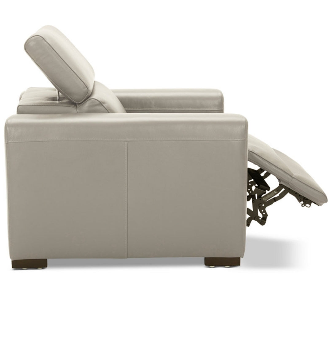 Nevio 39" Leather Power Recliner with Rachet Headrest (Argento Stone Ivory)