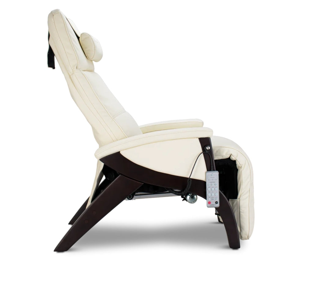 Svago Newton Zero Gravity Recliner (Ivory & Dark Walnut)