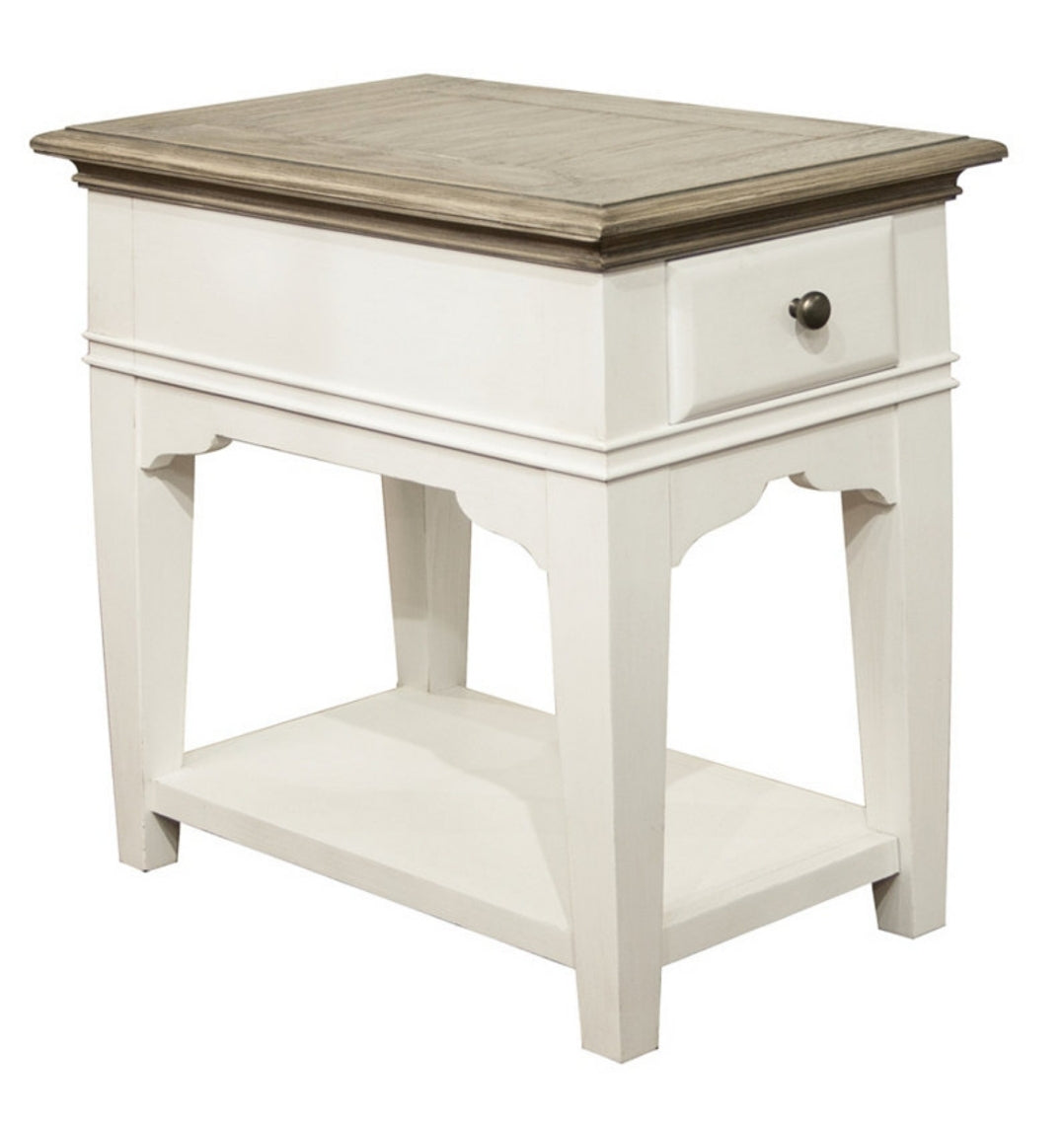 Myra Chairside Table