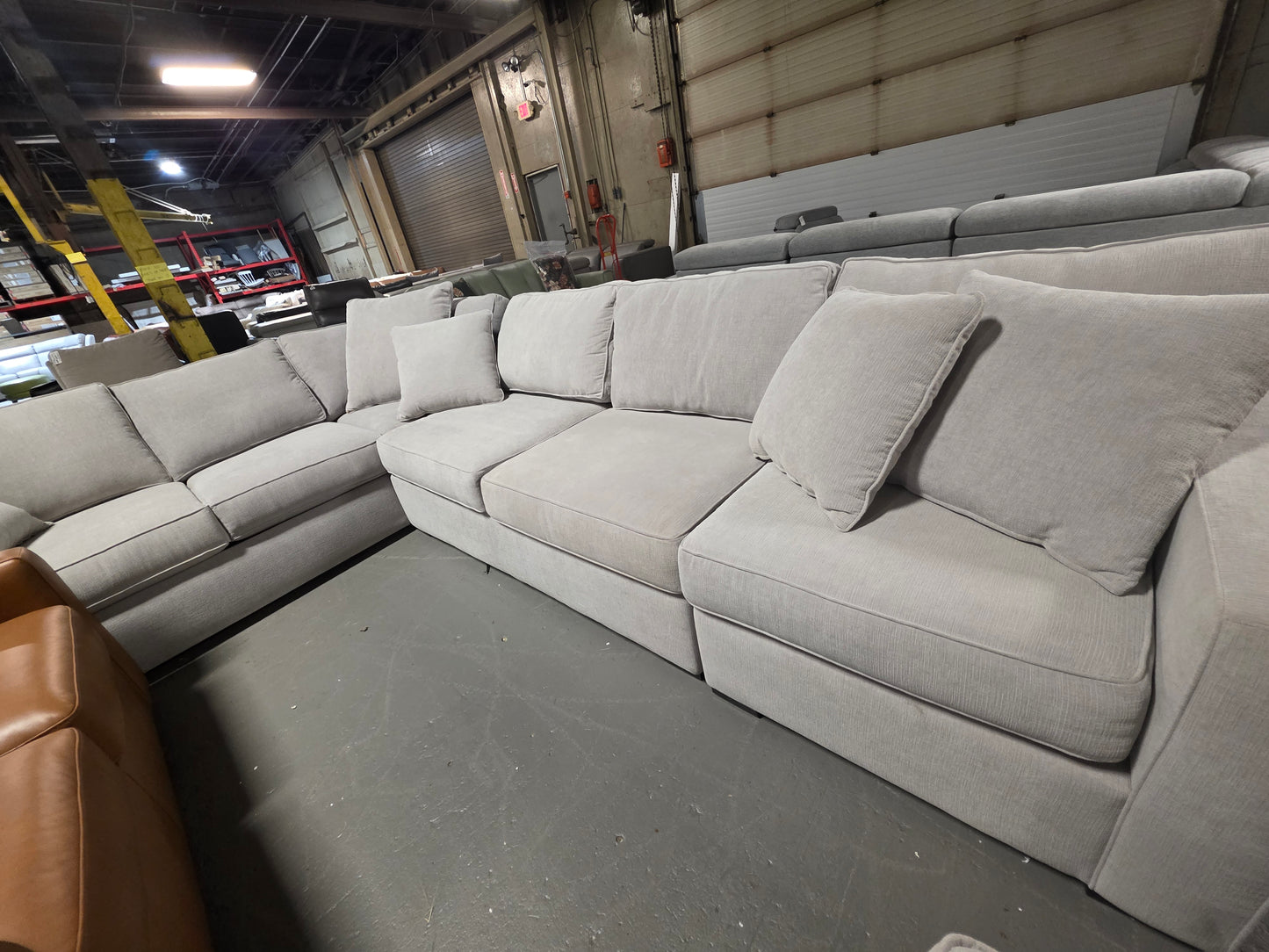 Radley 3-pc. Sectional Sofa ( Heavenly Cinder Grey)