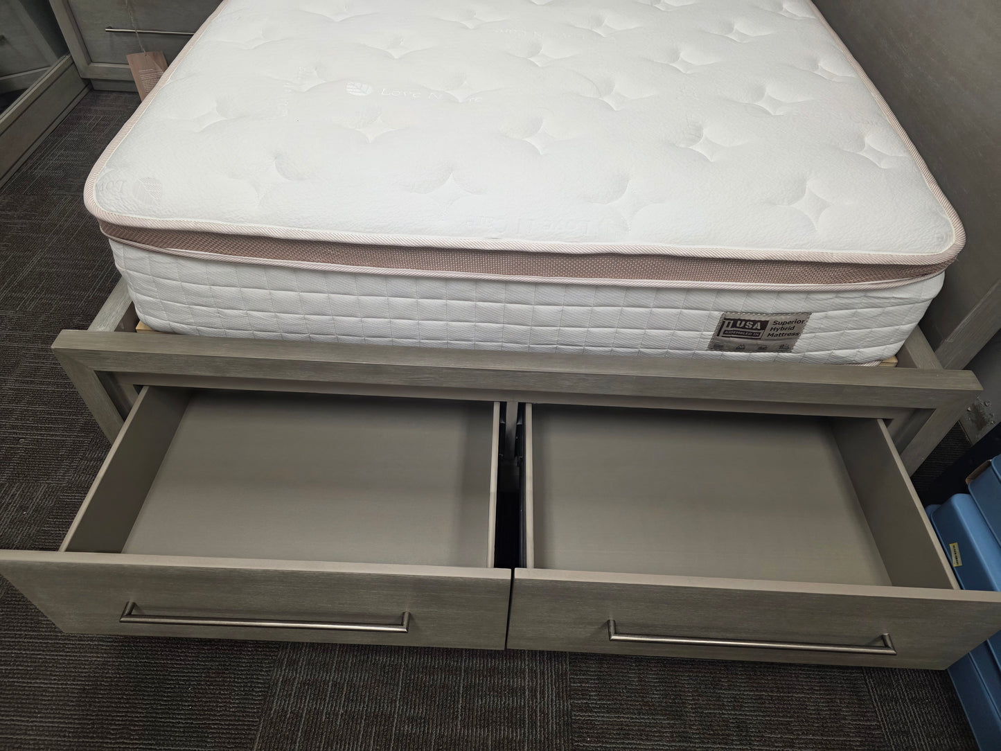 Tivie Full Storage Bed (Grey)