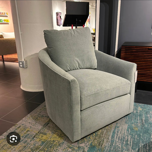 Bernhardt Astoria Swivel Chair
