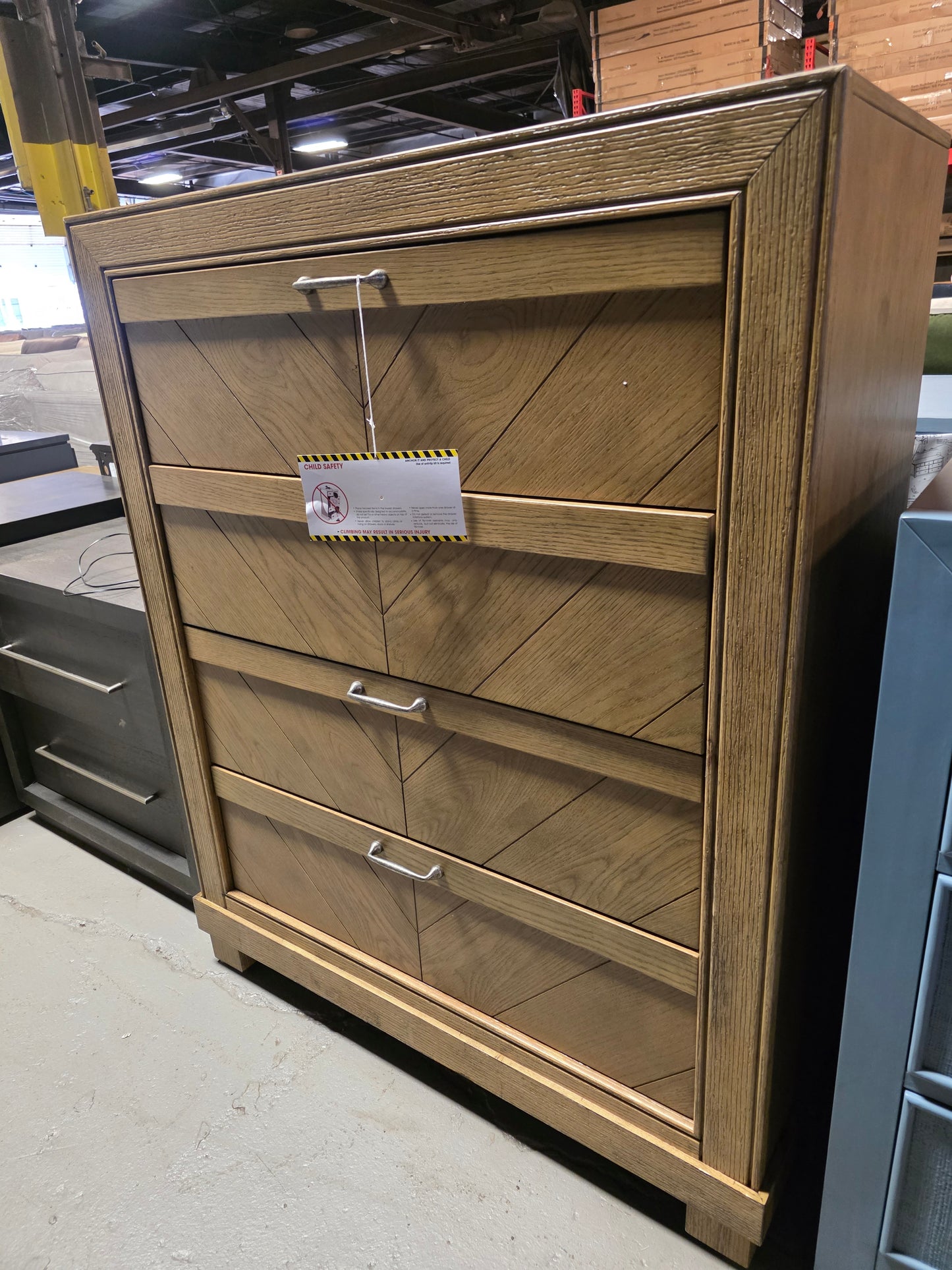 Alpine Chest