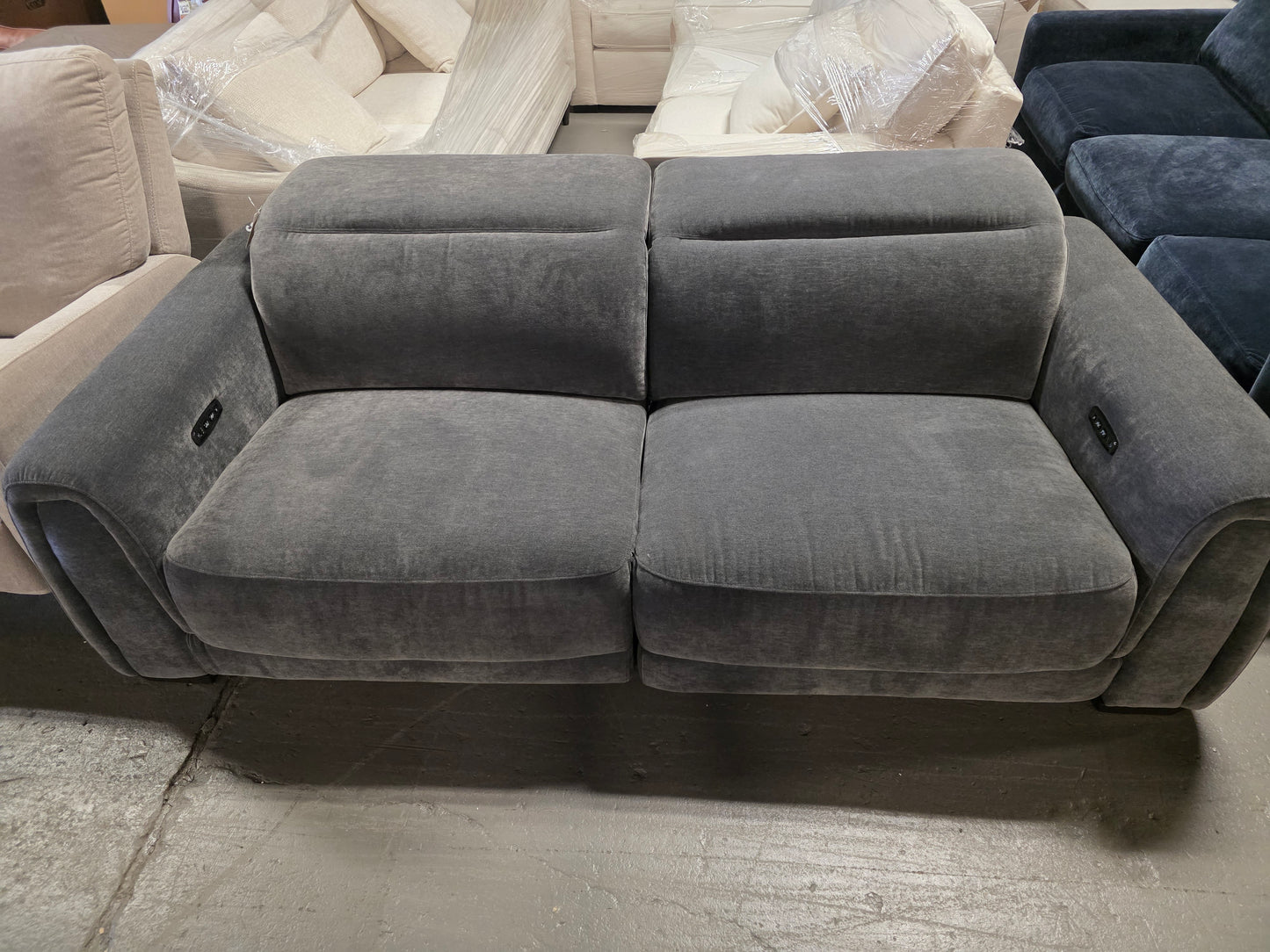 Brownell 2-Pc.Sofa Sectional with 2 Power Motion Chairs