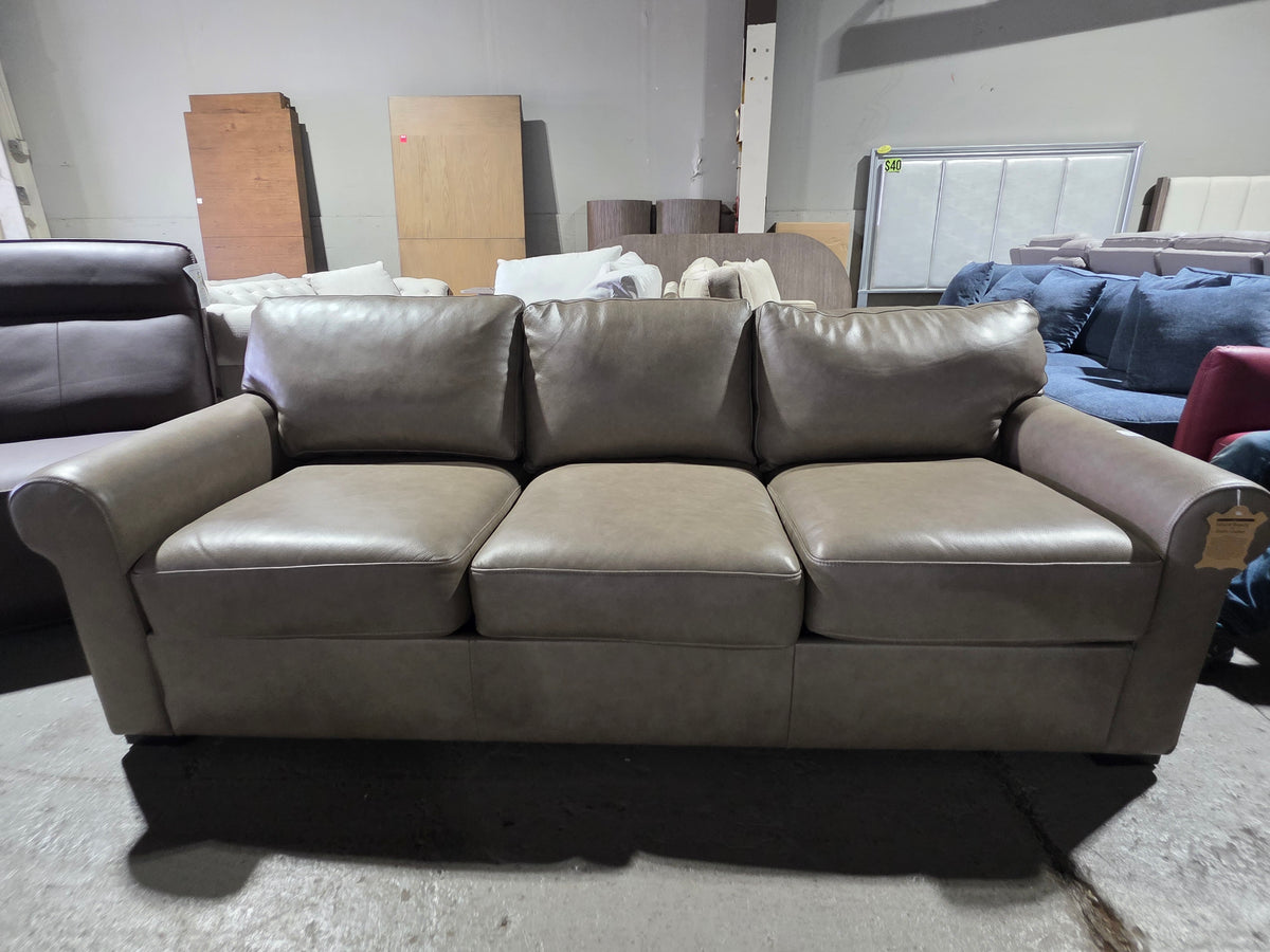 Radley Rollarm Leather Sofa (Medium Brown)