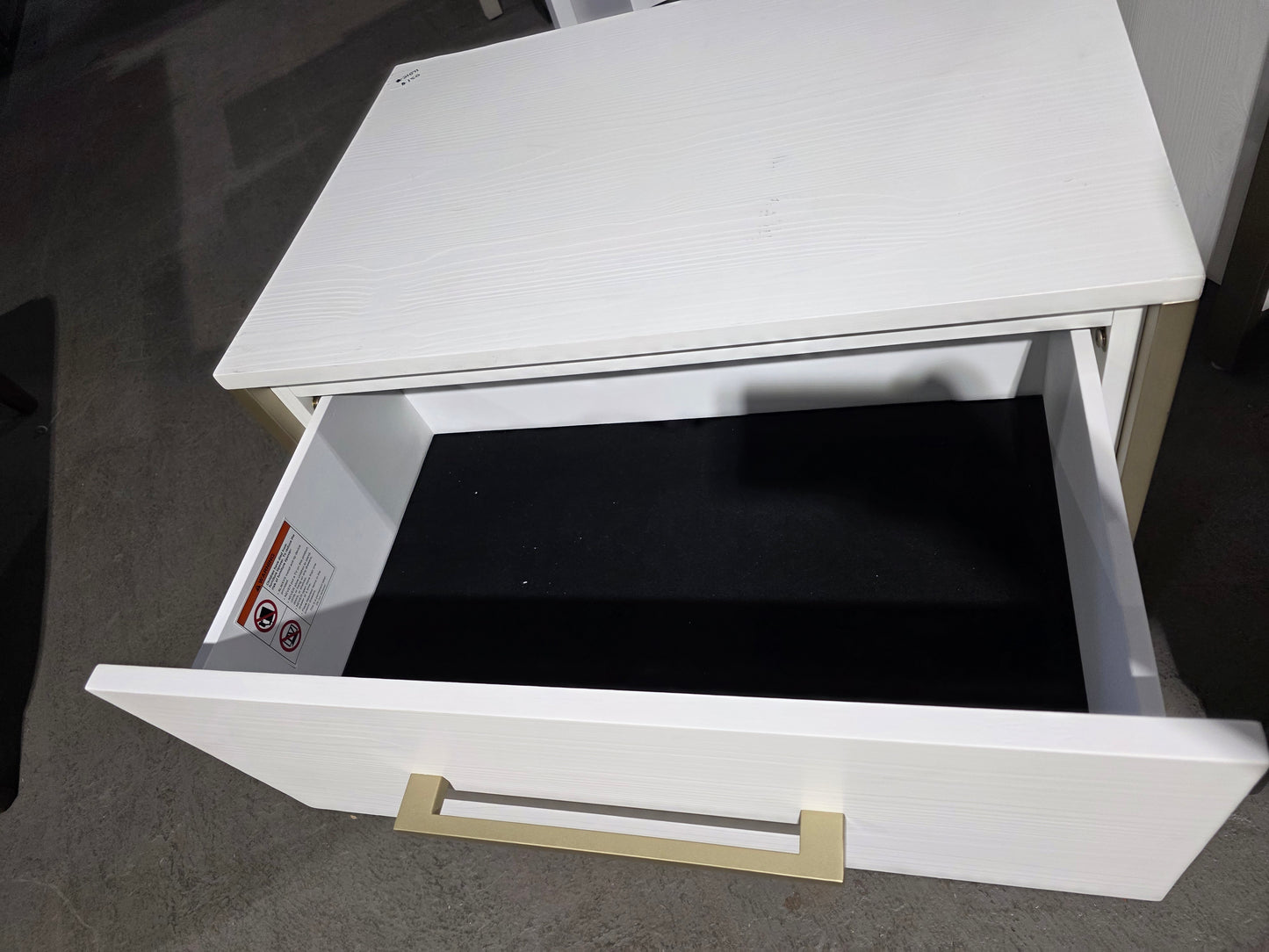 26" Emila 2-Drawer Nightstand