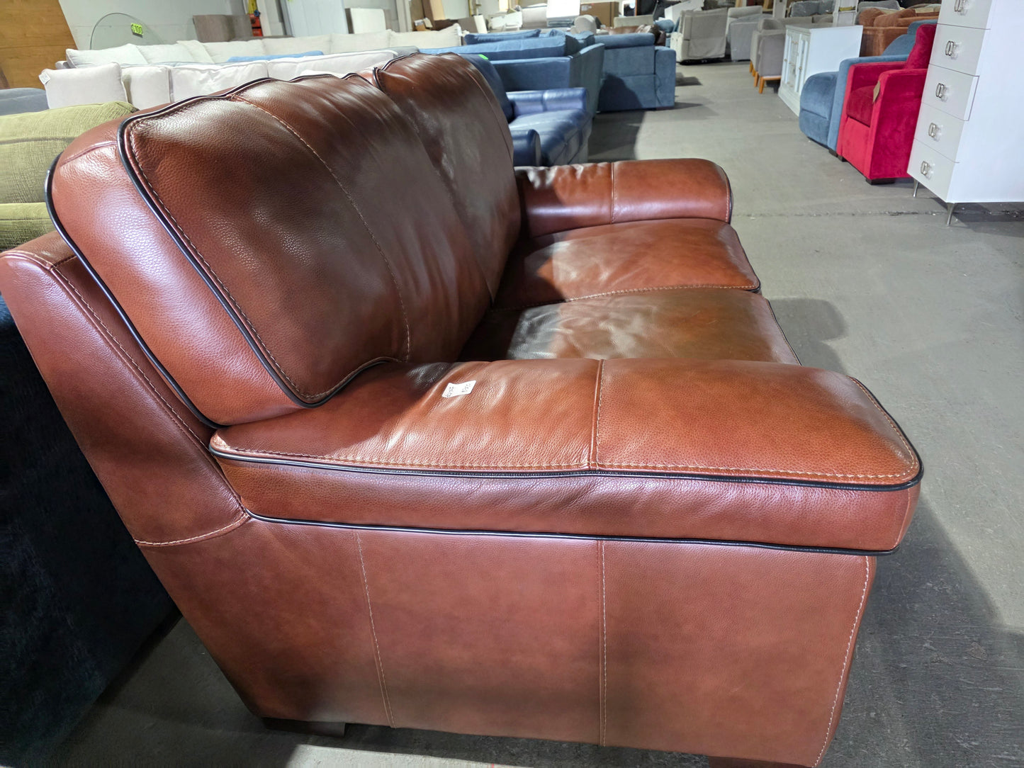 Myars 69" Leather Loveseat (Cognac)