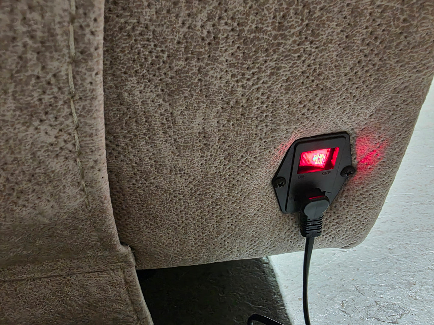 Sebaston 40" Fabric Recliner