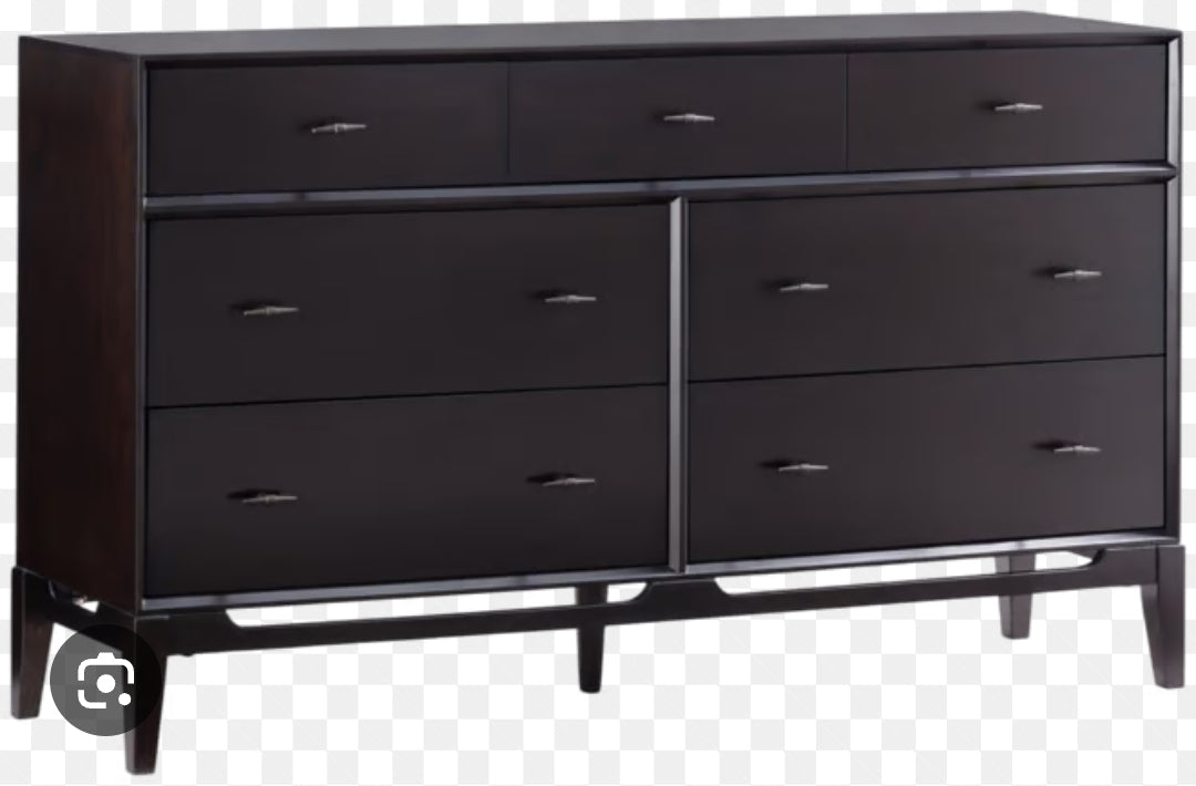 Sutton Dresser