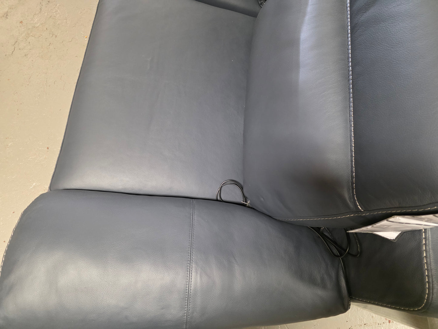 Julius II 2-Pc. Leather Sofa with 2 Power Recliners (Navy)