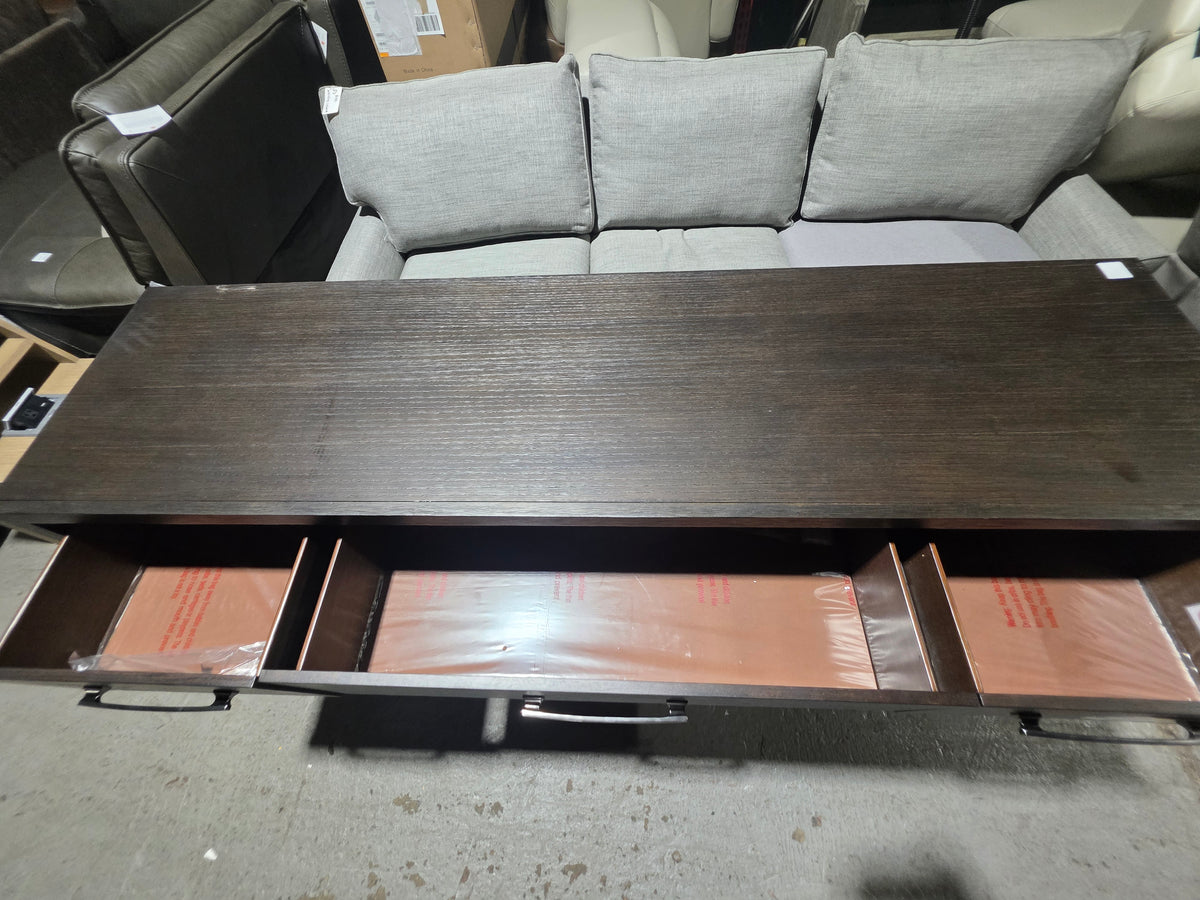 Ryder 35" Oak Veneer 9-Drawer Dresser