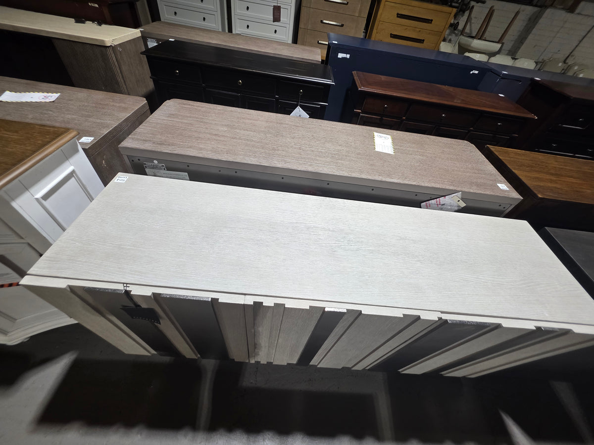 Bernhardt Tempo Buffet