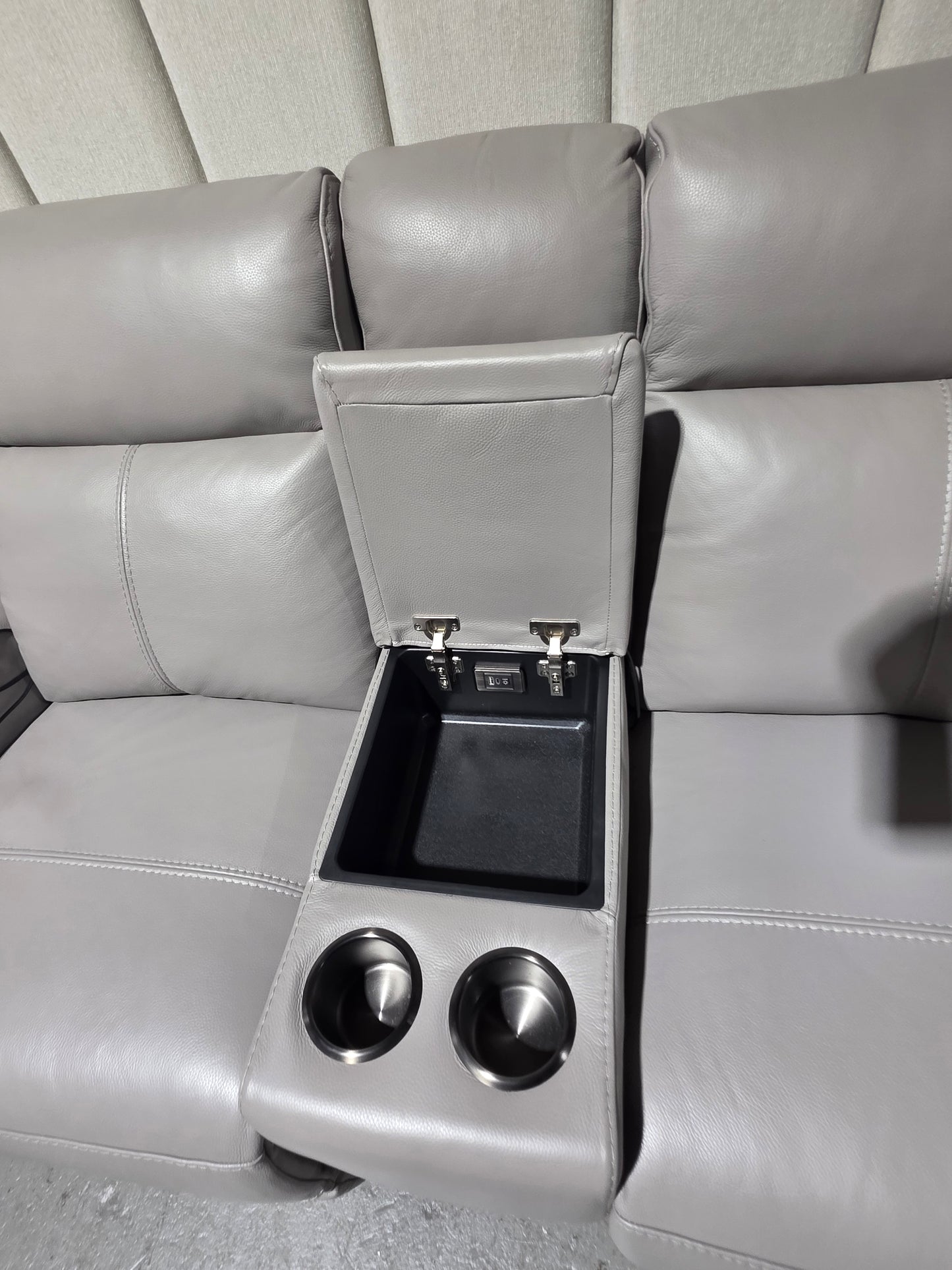 Addyson 6-Pc. Leather Sectional with 3 Zero Gravity Recliners with Power Headrests