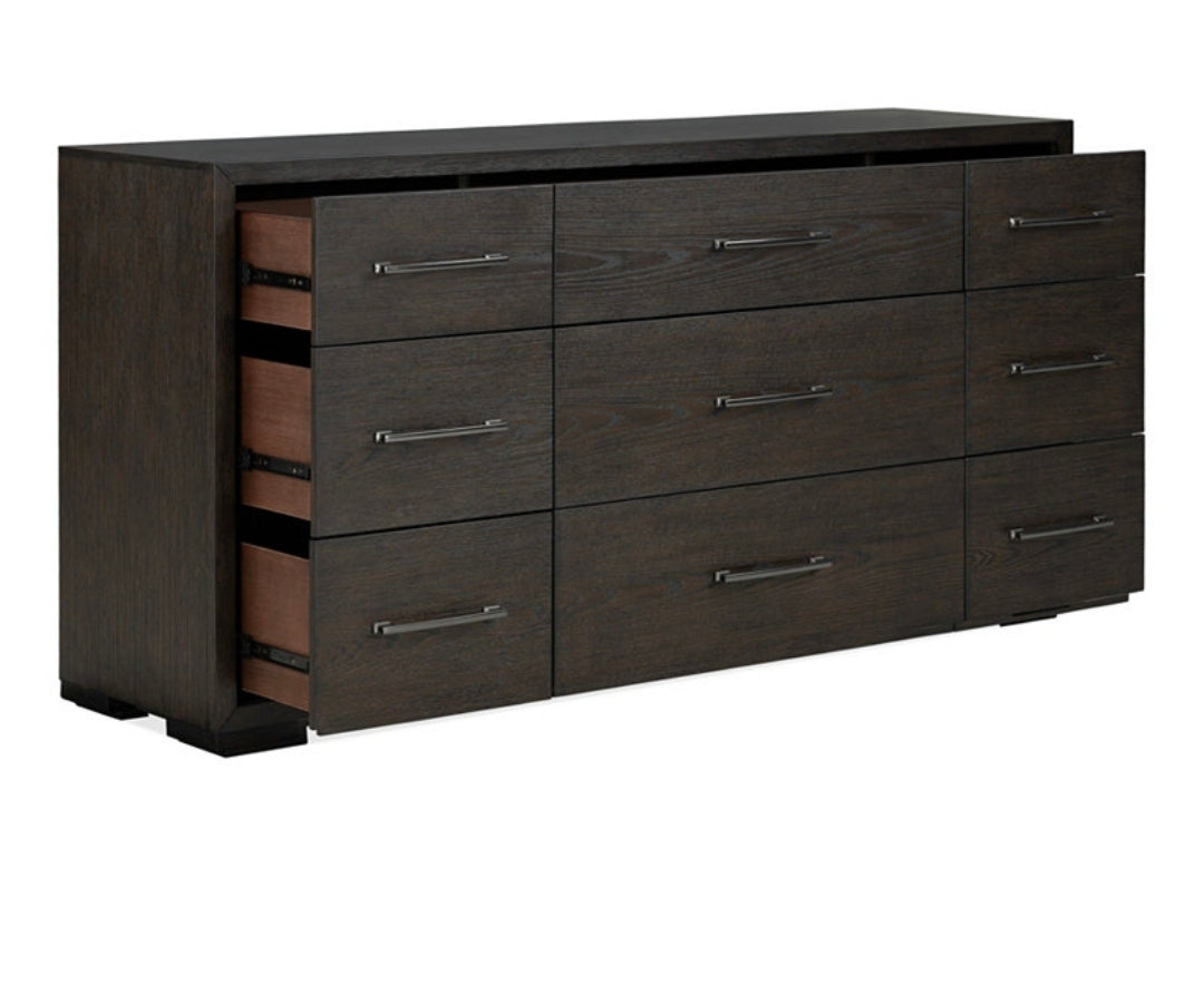 Ryder 35" Oak Veneer 9-Drawer Dresser