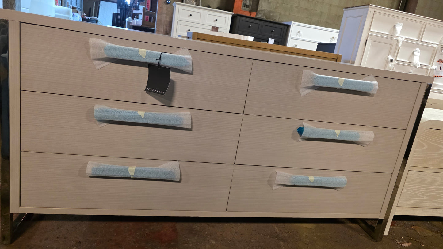 Stratum Dresser