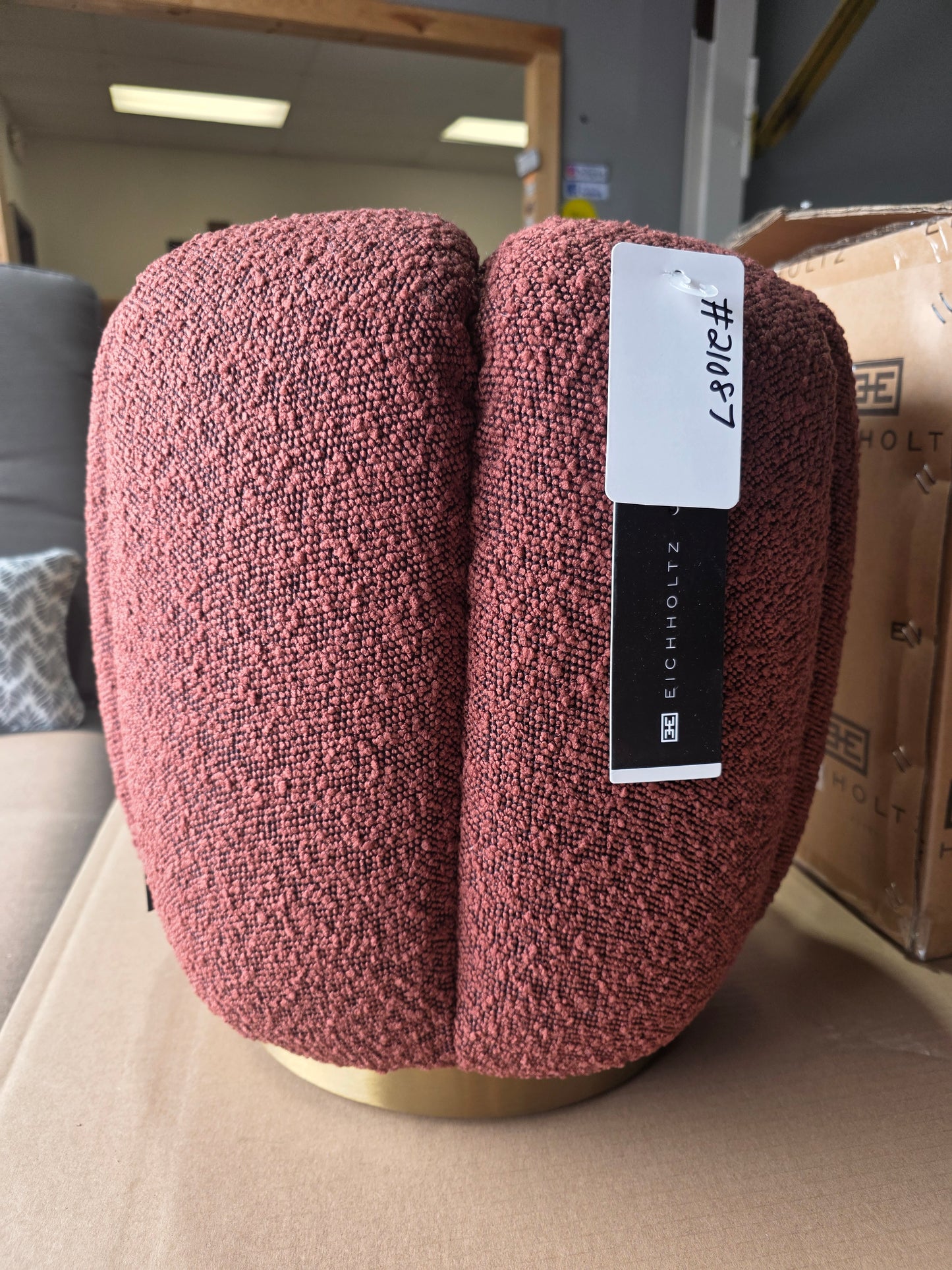 Orchanic Stool | Rouge Bouclé