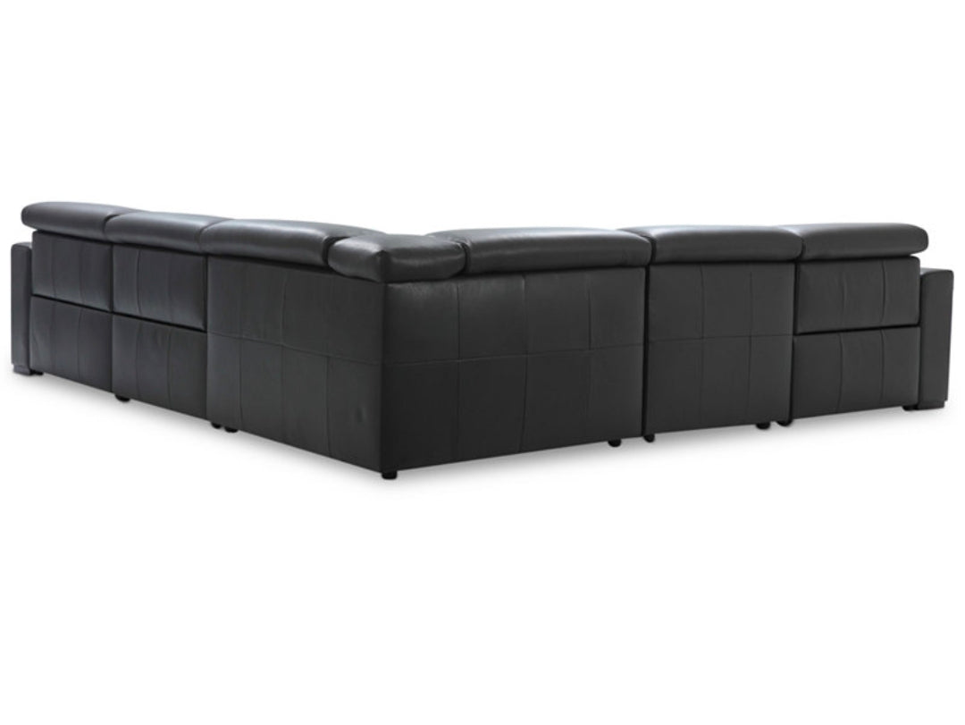 Nevio 5-pc Leather Sectional, 3 Power Recliners (Smoke Grey)