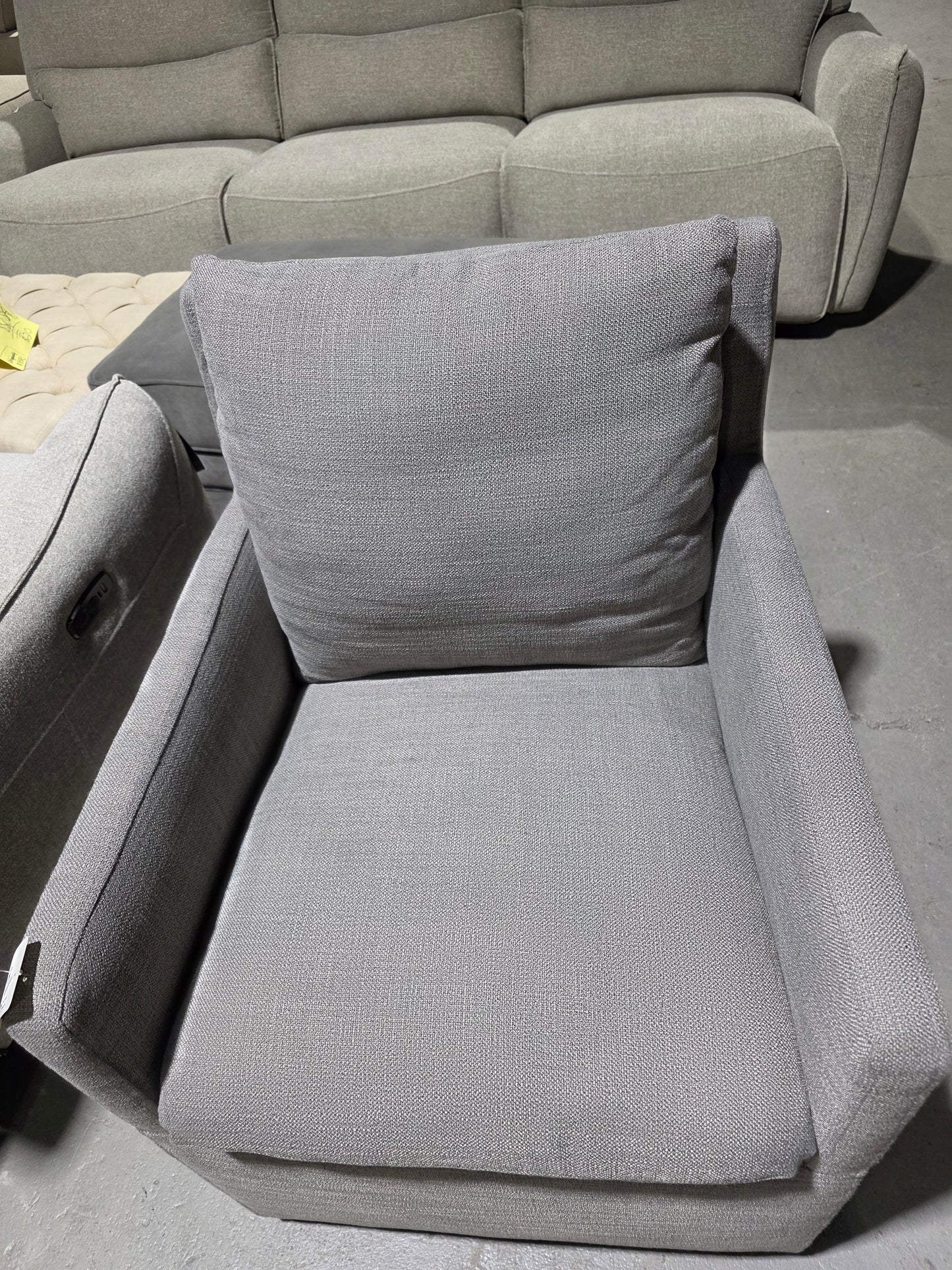 Kenity Arm Chair