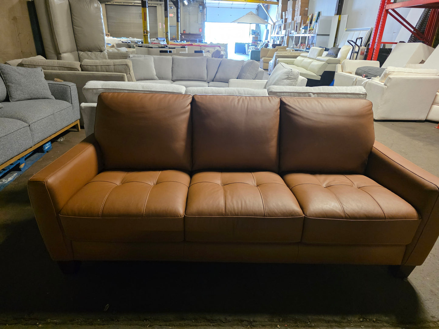 Galligher Leather Sofa (Caramel)