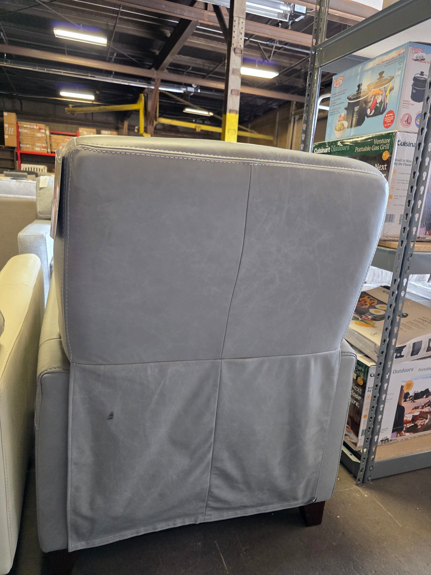 Ashlinn 34" Pushback Recliner (Grey)