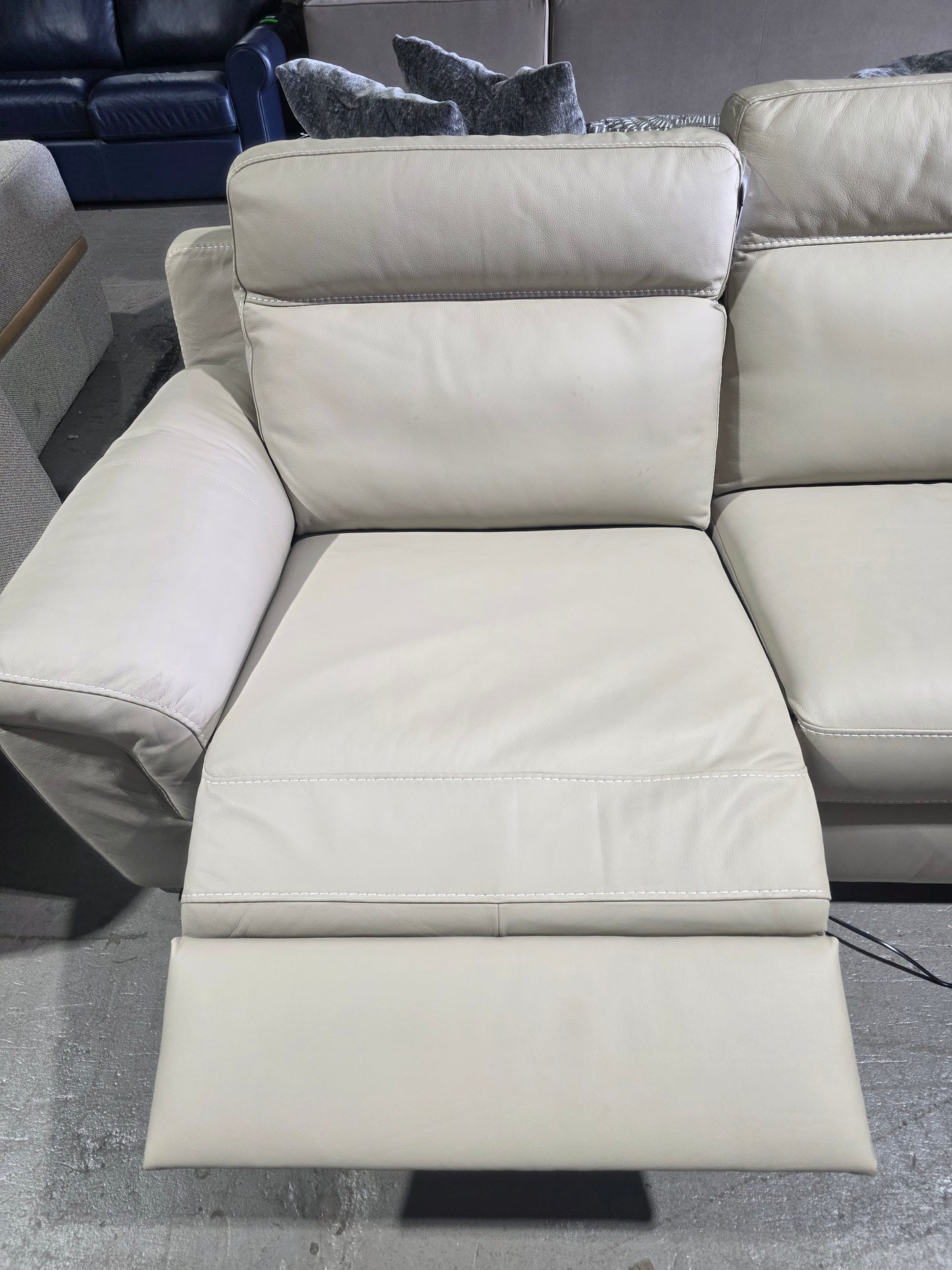 Julius II 6-Pc. Leather Chaise Sectional with 2 Power Recliners