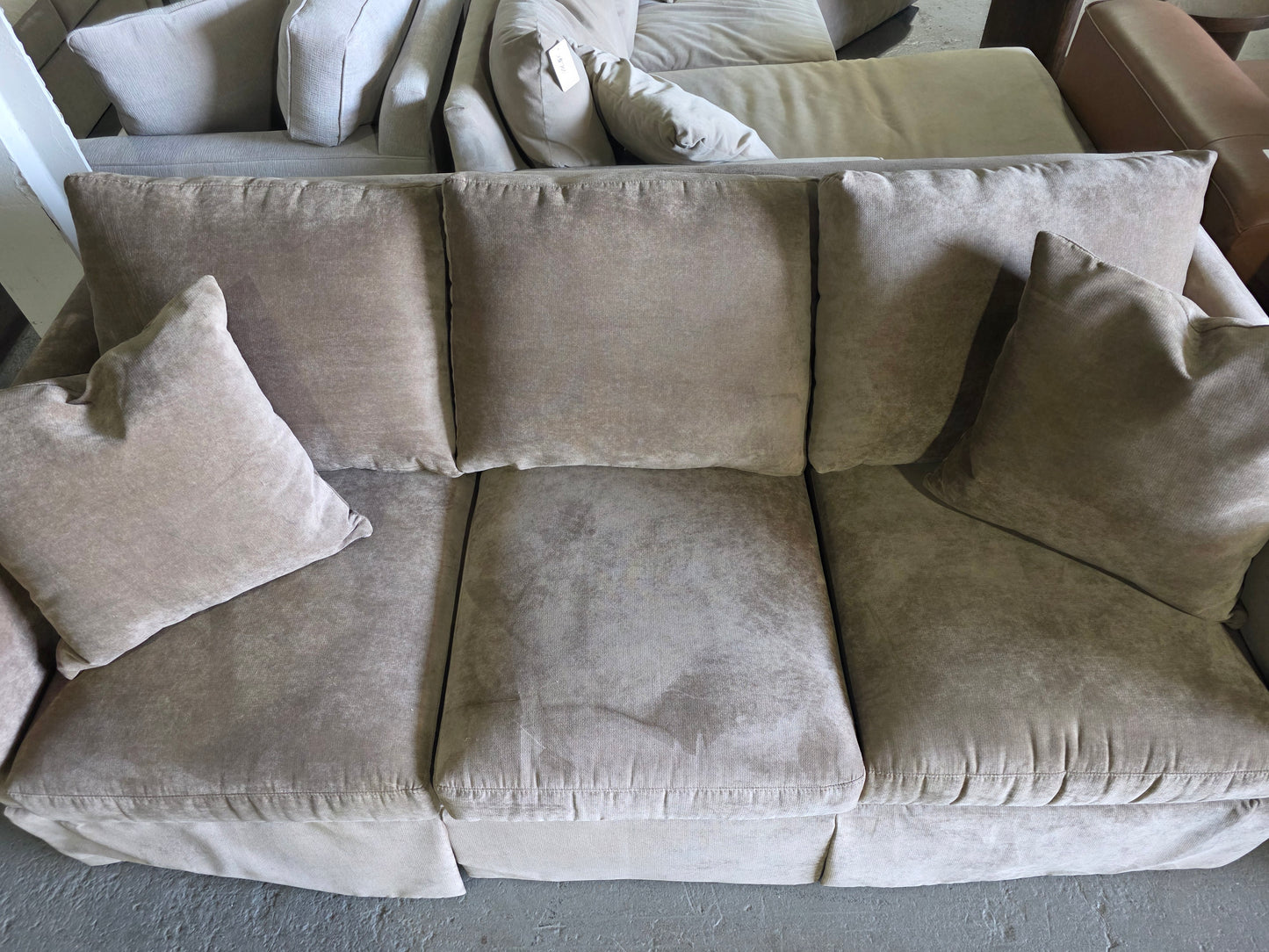 Harnsey 83" Fabric Sofa