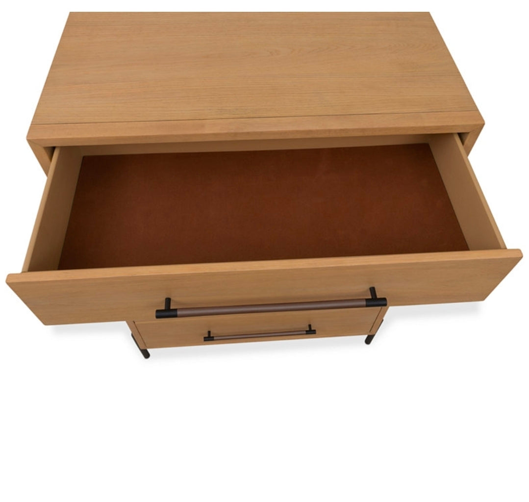 Linstead Chest