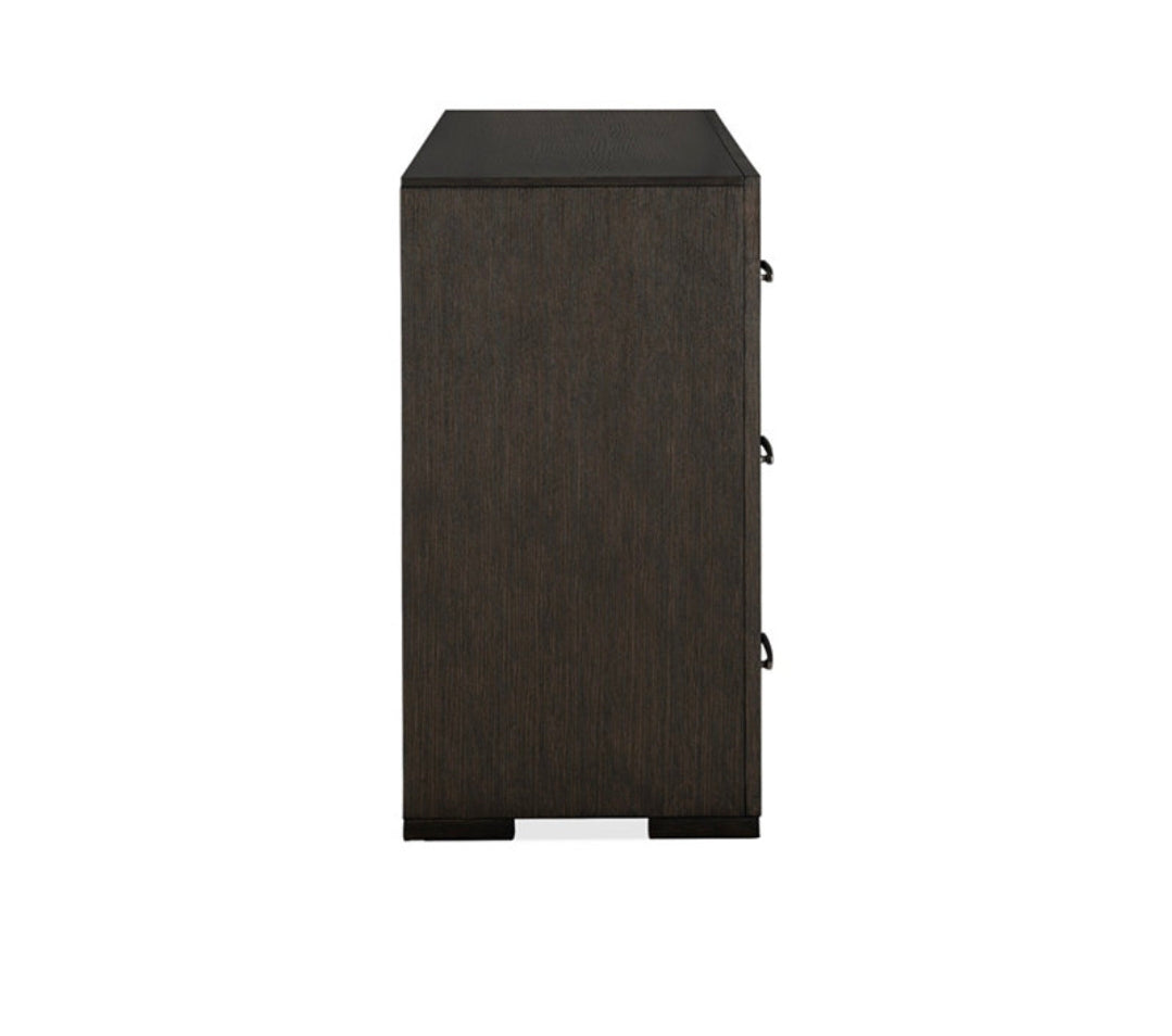 Ryder 35" Oak Veneer 9-Drawer Dresser
