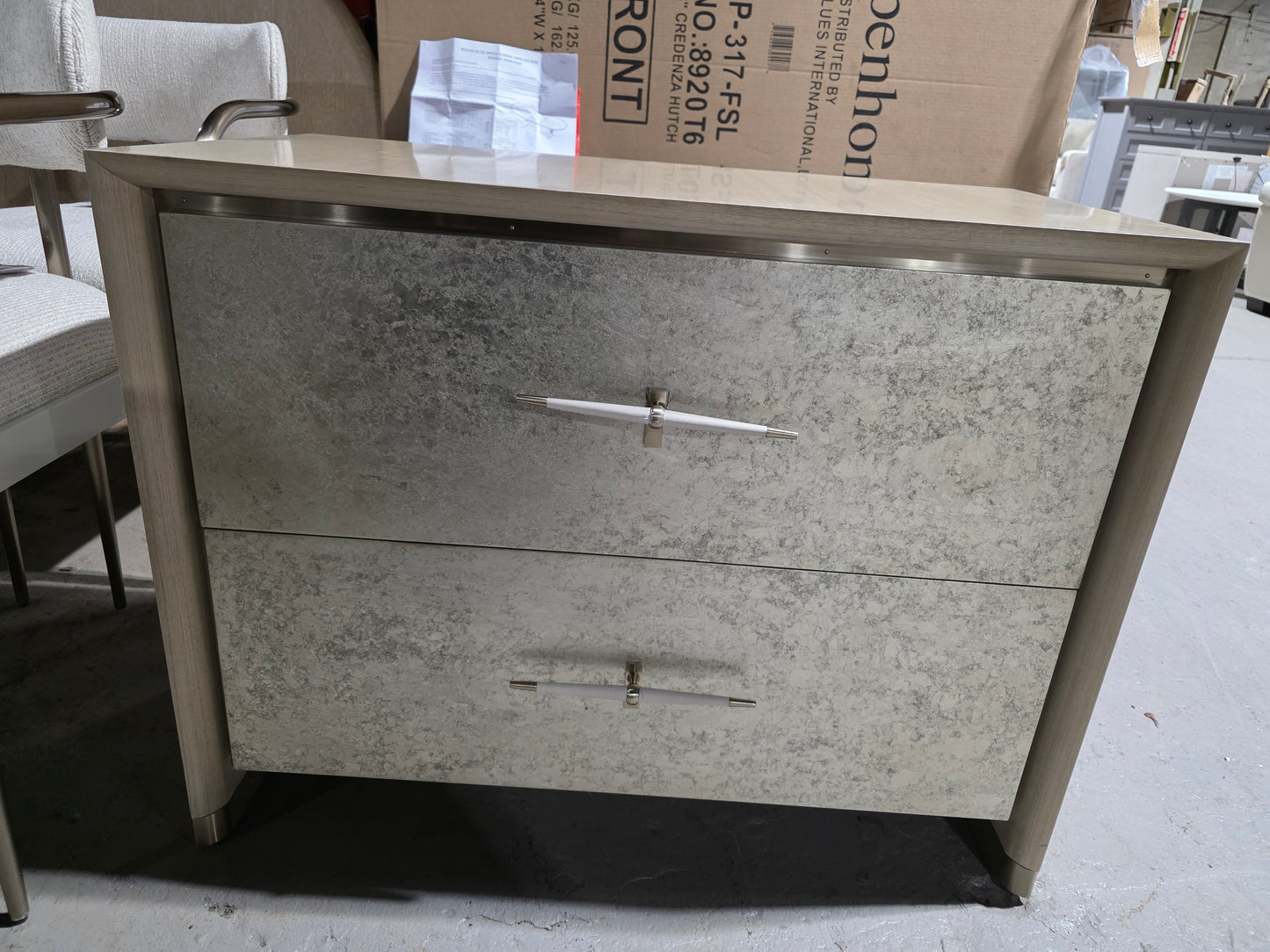 Caracole Classic Hang Up 2-Drawers White Hardwood Nightstand