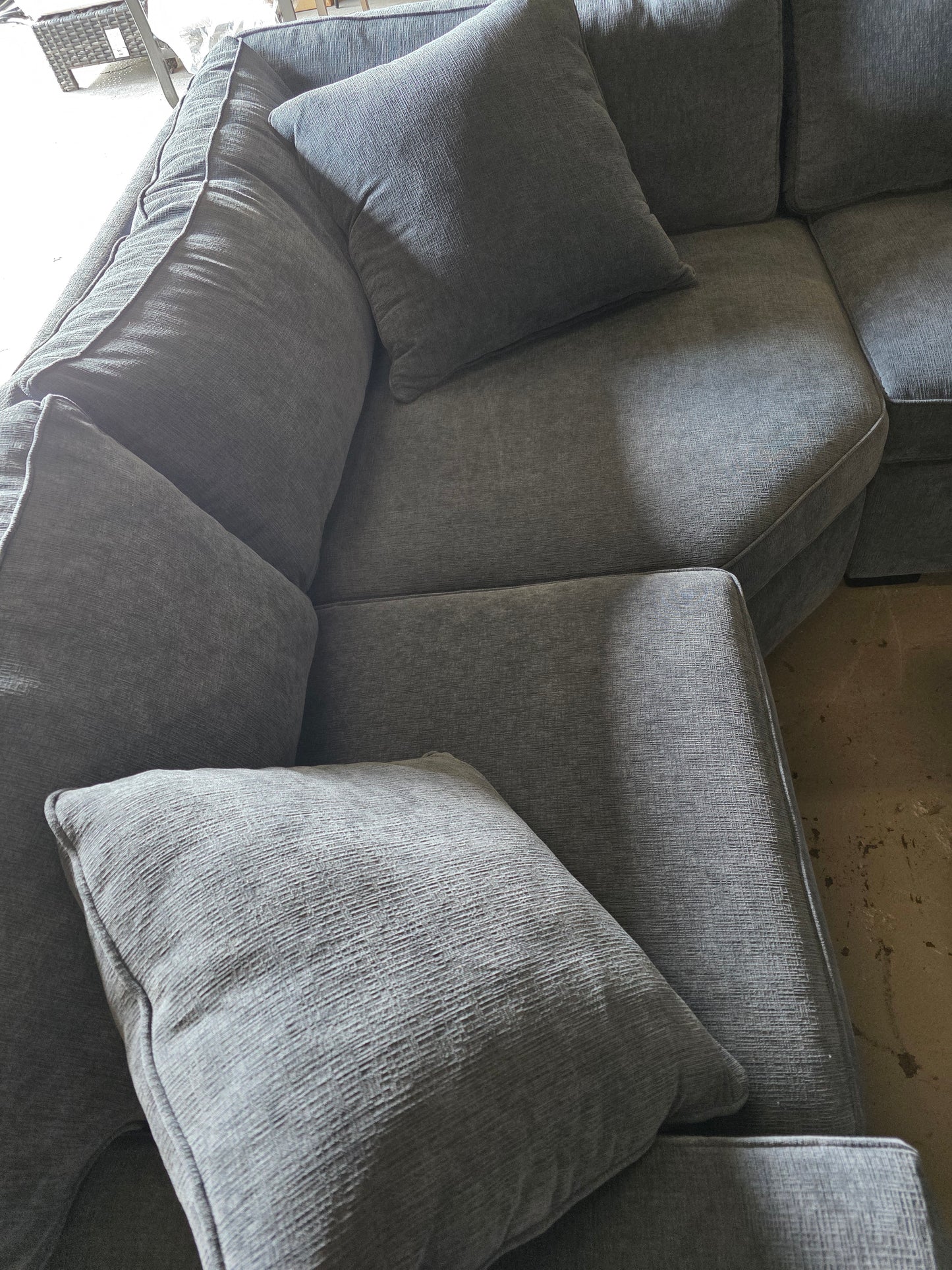 Radley 4-pc Sectional Sofa (Heavenly Naval Blue)