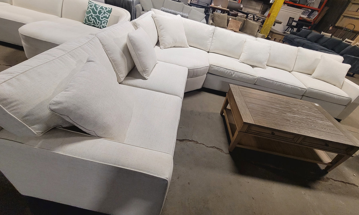 Radley 5-Pc Sectional Sofa (Custom fabric-light cream)