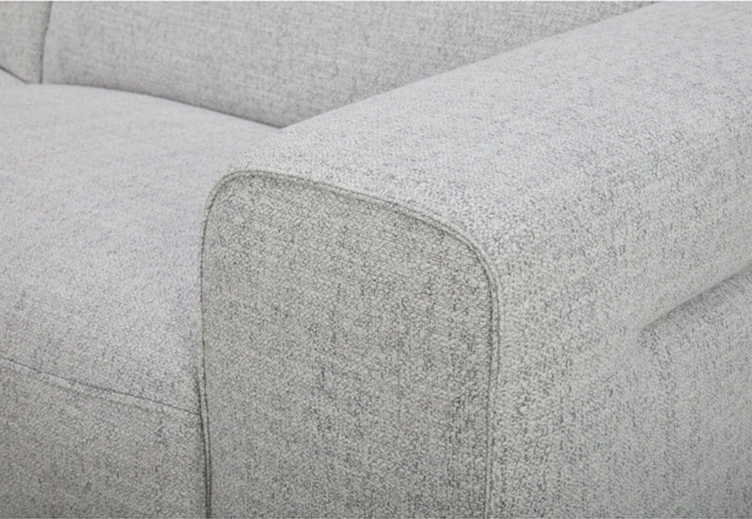 Orsha Zero Gravity Fabric Loveseat