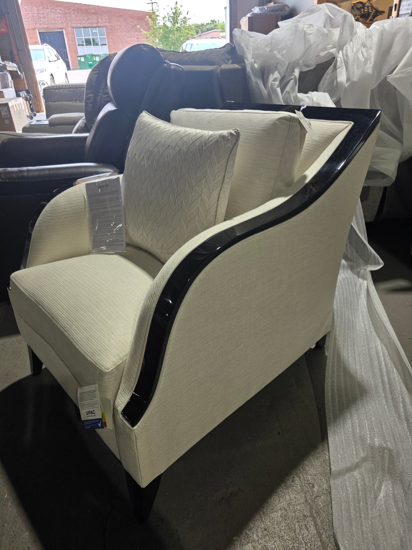 Caracole  PITCH PERFECT CHAIR