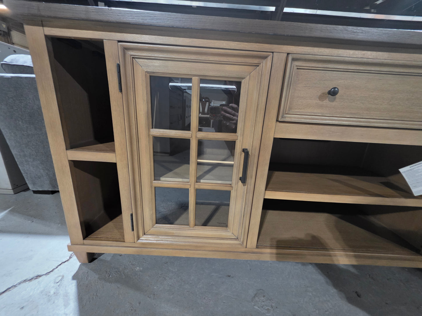 84" Dawnwood TV Console (Wheat)